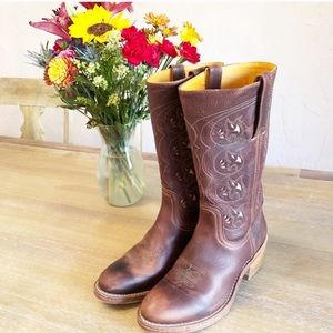 COPY - COPY - Frye cowboy boots